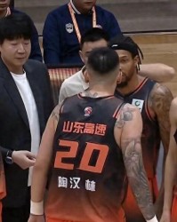 kaiyun-山东高速男篮止步八强,邱彪赛后破防:有些球员对不起“职业”二字